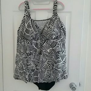 Womens bathing suit